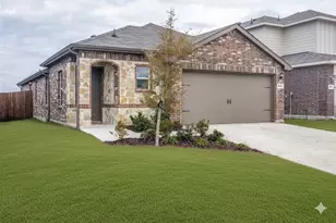 911 Hay Loft Ln, Royse City, TX 75189 - Photo 2