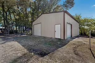 949 Little Oaks Dr, East Tawakoni, TX 75472 - Photo 6