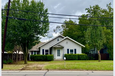 407 E Main Street, Whitesboro, TX 76273 - Photo 1