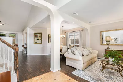 521 Austin Oaks Drive, Grapevine, TX 76051 - Photo 4