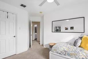 521 Austin Oaks Dr, Grapevine, TX 76051 - Photo 18