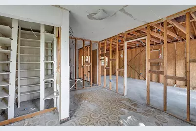 5011 Beverly Drive, Beverly Hills, TX 76711 - Photo 30