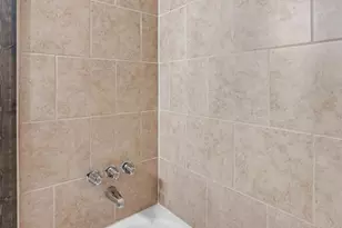 5011 Beverly Dr, Beverly Hills, TX 76711 - Photo 22