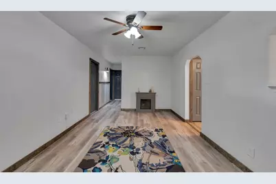 5011 Beverly Drive, Beverly Hills, TX 76711 - Photo 6