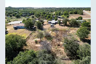 105 Marsh Salt Court, Springtown, TX 76082 - Photo 4