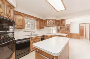 9064 Maple Glen Dr, Dallas, TX 75231 - Photo 18