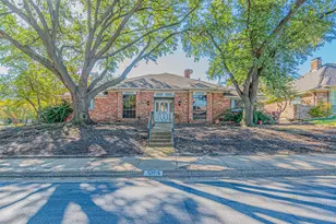 9064 Maple Glen Dr, Dallas, TX 75231 - Photo 4