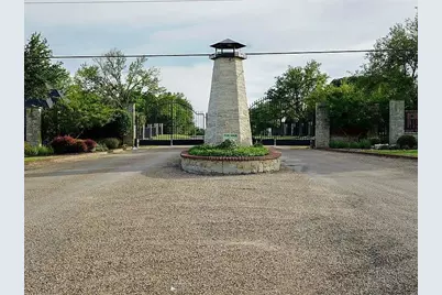 107 Cape Shore Drive, Mabank, TX 75143 - Photo 4