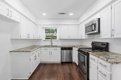 4501 Ridgeway Road, Benbrook, TX 76126 - Photo 16