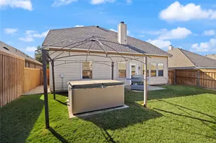 3913 Long Hollow Rd, Fort Worth, TX 76262 - Photo 32