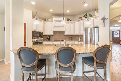 3940 Hollow Lake Road, Fort Worth, TX 76262 - Photo 4