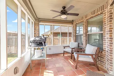 3940 Hollow Lake Road, Fort Worth, TX 76262 - Photo 18