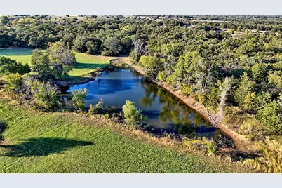 712 Front Street, Sunset, TX 76270 - Photo 22