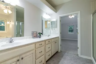 604 Runaway Bay Drive, Runaway Bay, TX 76426 - Photo 20