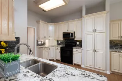 604 Runaway Bay Drive, Runaway Bay, TX 76426 - Photo 12