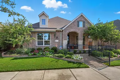 4815 Beaver Creek Drive, Arlington, TX 76005 - Photo 1