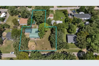 733 Cedarcrest Drive, Tool, TX 75143 - Photo 2