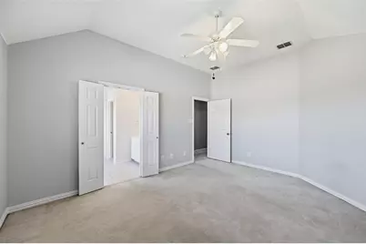 7807 Enchanted Isle Drive, Arlington, TX 76016 - Photo 18