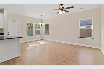 1522 Harris Street, Gainesville, TX 76240 - Photo 12