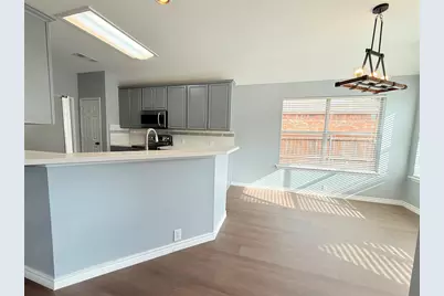 1004 Broken Spoke Drive, Little Elm, TX 75068 - Photo 8