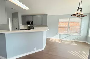 1004 Broken Spoke Dr, Little Elm, TX 75068 - Photo 8