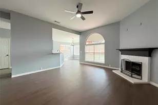 1004 Broken Spoke Dr, Little Elm, TX 75068 - Photo 10