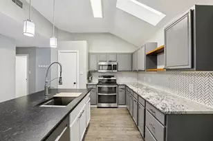 834 Ponselle Dr, Arlington, TX 76001 - Photo 12