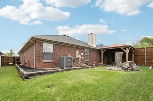 834 Ponselle Dr, Arlington, TX 76001 - Photo 24