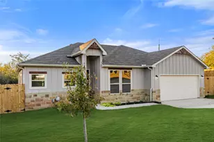 1407 N Rusk St, Weatherford, TX 76086 - Photo 4
