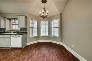 728 Nicole Dr, Burleson, TX 76028 - Photo 26