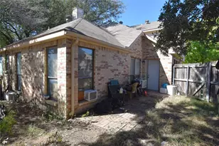 1722 Twin Ct Pl, Garland, TX 75044 - Photo 16