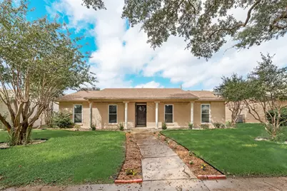 8515 Baumgarten Drive, Dallas, TX 75228 - Photo 2