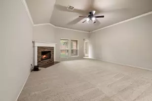 612 Ravenwood Dr, Saginaw, TX 76179 - Photo 12