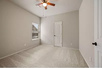 612 Ravenwood Drive, Saginaw, TX 76179 - Photo 32