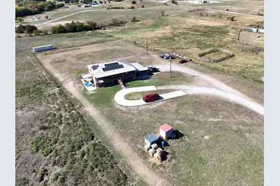 528 County Road 4227, Decatur, TX 76234 - Photo 2