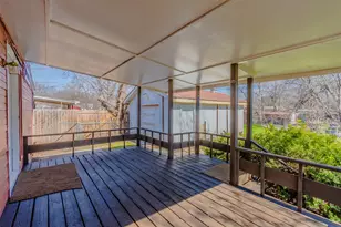 600 NE 11th St, Grand Prairie, TX 75050 - Photo 28