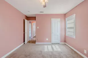 600 NE 11th St, Grand Prairie, TX 75050 - Photo 10