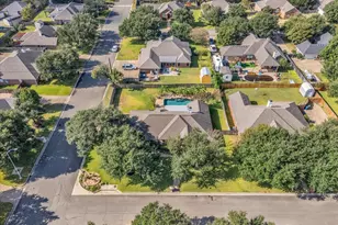 1229 S Haven, Hewitt, TX 76643 - Photo 38