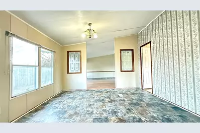 12760 County Road 1047, Farmersville, TX 75442 - Photo 10