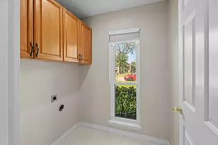 7114 Lo Chalmers Ln, Garland, TX 75043 - Photo 10