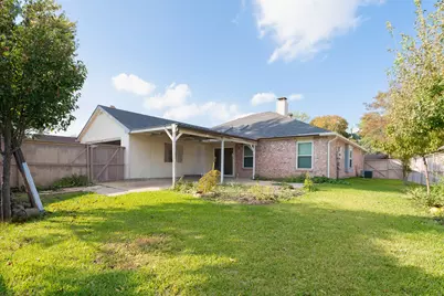 7114 Lo Chalmers Lane, Garland, TX 75043 - Photo 22