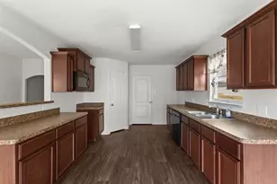 1322 Stubbs Dr, Dallas, TX 75253 - Photo 10