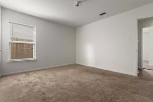 1322 Stubbs Dr, Dallas, TX 75253 - Photo 20