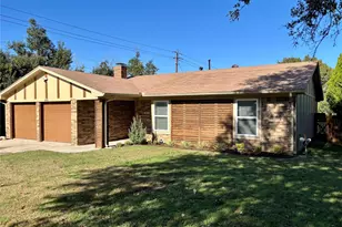 1001 Edinburg Ln, Denton, TX 76209 - Photo 18