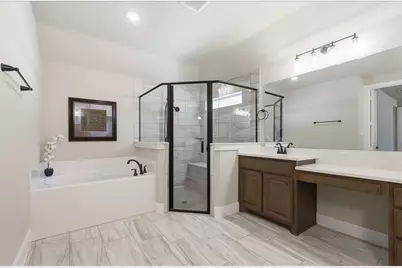 2021 Crystal Palace Boulevard, Alvarado, TX 76009 - Photo 14