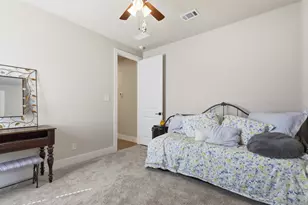 2021 Crystal Palace Blvd, Alvarado, TX 76009 - Photo 20