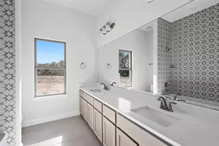 3 Beech St, Van Alstyne, TX 75495 - Photo 10