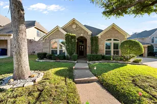 1002 Muirfield Dr, Mansfield, TX 76063 - Photo 2