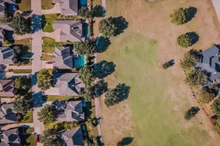 1002 Muirfield Dr, Mansfield, TX 76063 - Photo 40