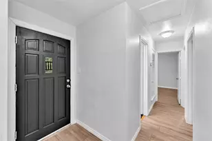 5616 Maceo Ln, Fort Worth, TX 76112 - Photo 4